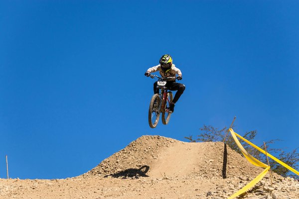 Le maillot de basket un symbole de l'identité d'une équipe
